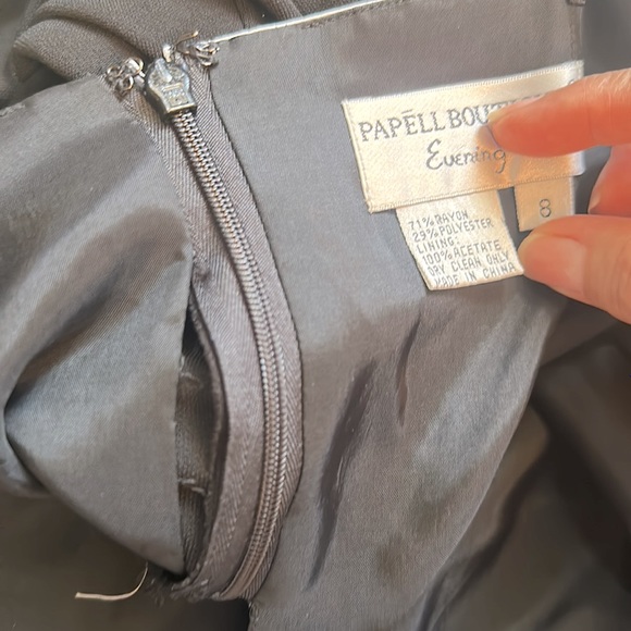 ADRIANNA PAPELL BLACK SPAGHETTI STRAP ZIP WHITE OCTAGON TRIM DRESS Size 8 - Picture 2 of 3